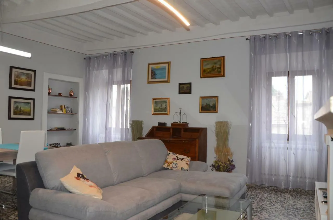 La Fraternita Villa Montefollonico Holiday home